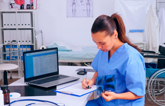 lady using medical software